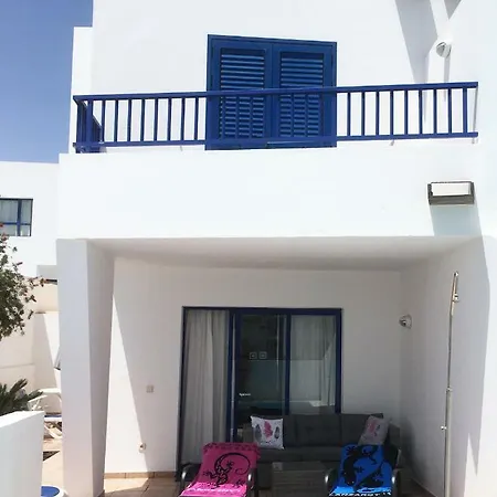 Casa Paloma Vila *